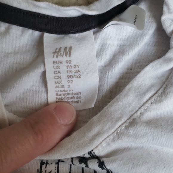 H&M Nirvana toddler T - Picture 2 of 3